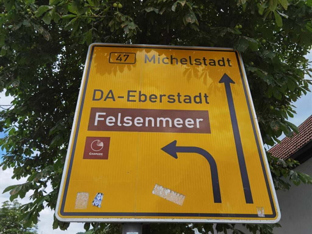 Die Felsenmeer Anfahrt entlang der B47 nach Lautertal